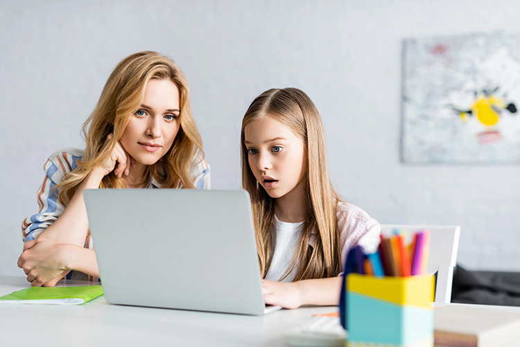 چالش ها و فرصت های برگزاری کلاس های آنلاین